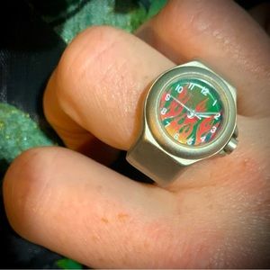 ⭐️SALE⭐️ TRUE VINTAGE 1997 Hellfire Finger Watch 🔥 Extremely RARE & Collectible